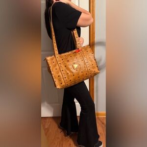 MCM Shoulder Tote Visetos Logo in Brown Leather Made in Germany